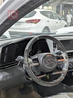 هیوندای ئەلەنترا